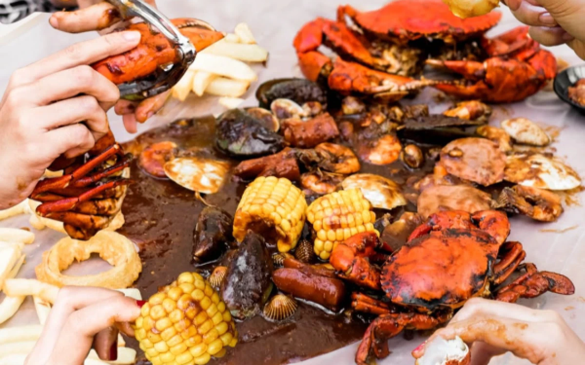 Thumbnail Berita - 3 Rekomendasi Seafood Enak di Kota Malang, Surga Kuliner yang Wajib Dicoba