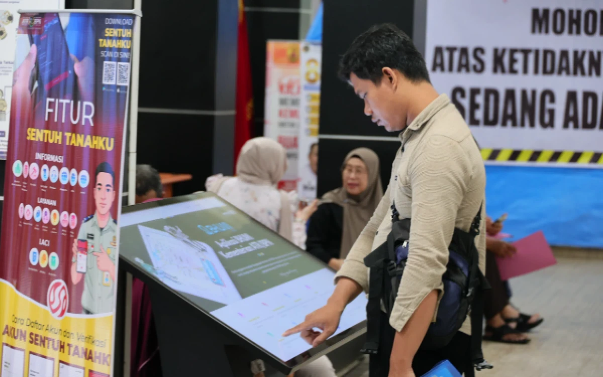 Thumbnail Berita - Atur Sendiri Jadwal Kedatangan ke Kantah dengan Fitur Antrian Daring di Sentuh Tanahku