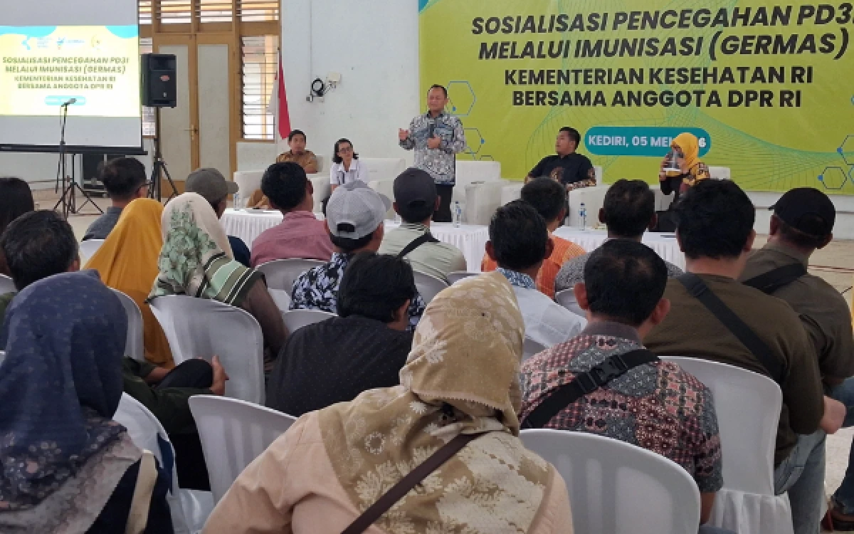 Thumbnail Berita - Sarmuji Dorong Realisasi Imunisasi Demi Indonesia Emas 2045