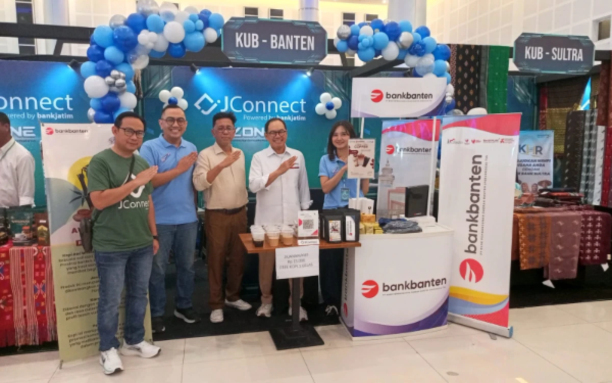 Thumbnail Berita - Bank Banten Boyong Kopi Awi Luwung dalam Launching JConnect v3.0 di Surabaya