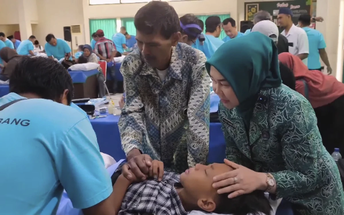 Foto Acara Khitan Massal RSUD Jombang bersama TP PKK di Pendopo Kabupaten Jombang, 24 Oktober 2026. (Foto: RSUD Jombang)