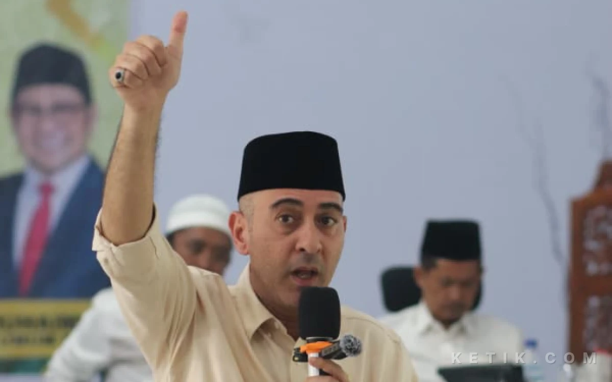 Thumbnail Berita - Anggota Komisi VI DPR RI Soroti Rencana Kenaikan Harga MinyaKita