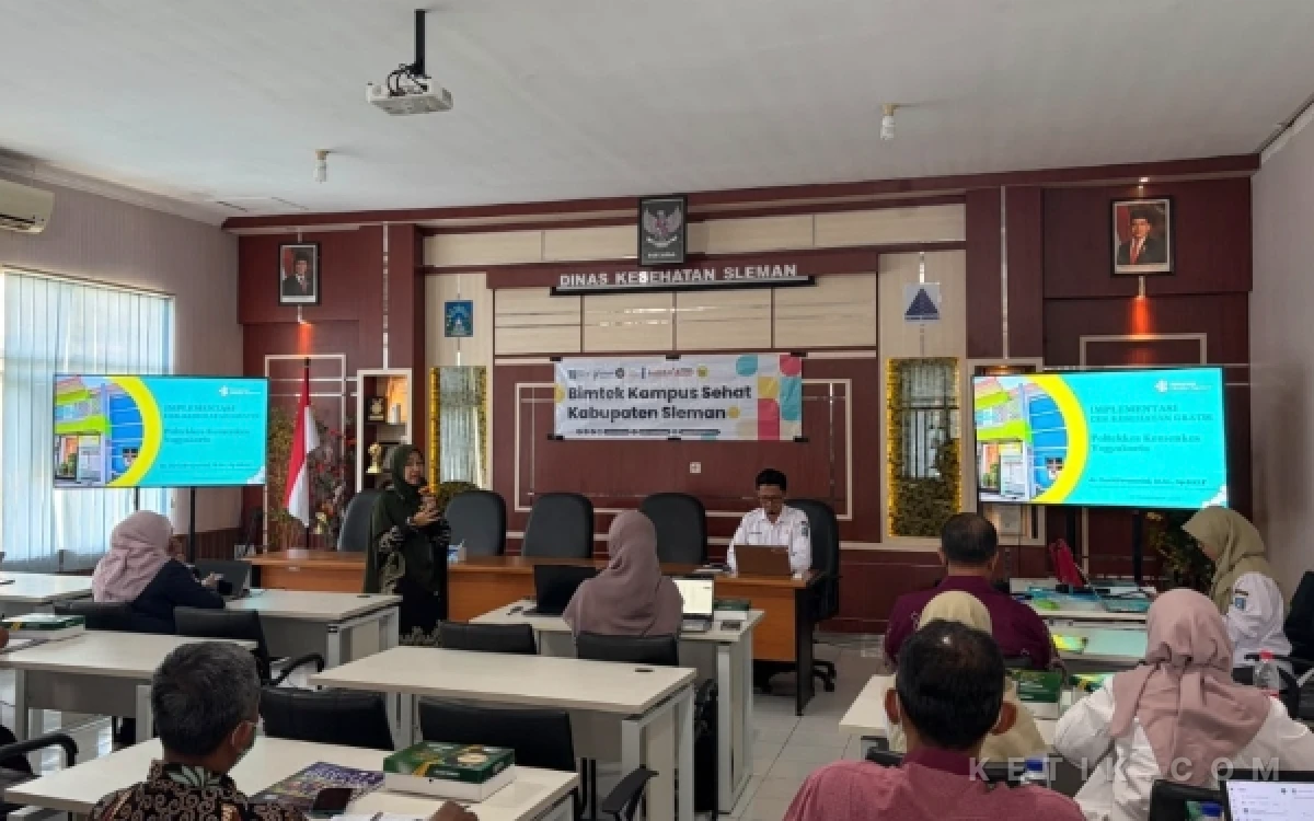 Foto Dinas Kesehatan Kabupaten Sleman menggelar Bimtek Kampus Sehat bersama perwakilan perguruan tinggi dan puskesmas untuk memperkuat program Cek Kesehatan Gratis di Aula Wistara Dinkes Sleman. (Foto: Dinkes Sleman for Ketik.com)