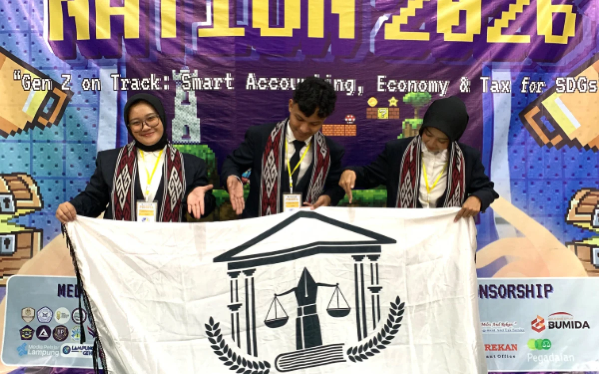 Foto Mahasiswa Fakultas Syariah kembali memberikan kebanggaan dengan menjadi juara 3 pada ajang National Tax and Accounting Competition 2026. (Foto: Fakultas Syariah UIN Malang)