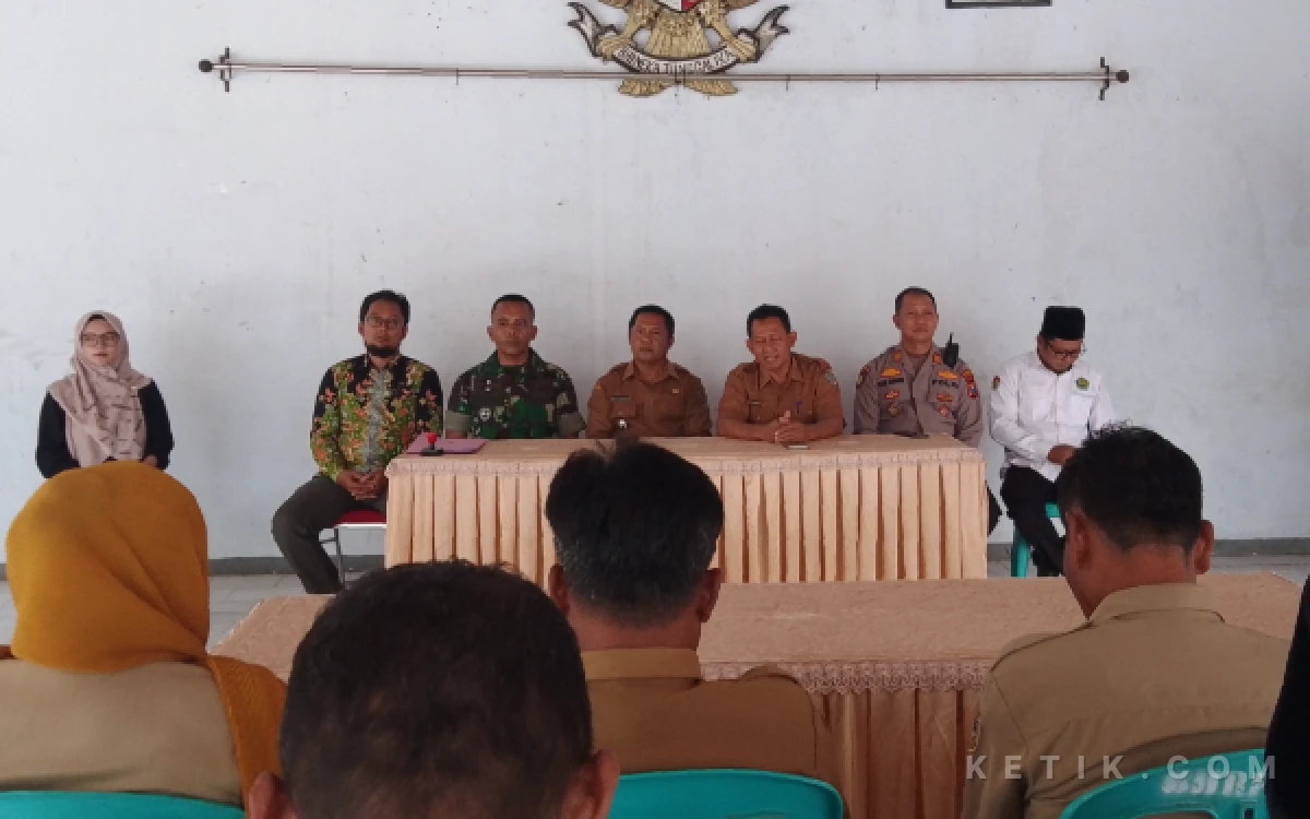 Thumbnail Berita - Optimalkan Pelayanan Publik, Pemdes Mirigambar Gelar Seleksi Mutasi Perangkat Desa Miriganbar