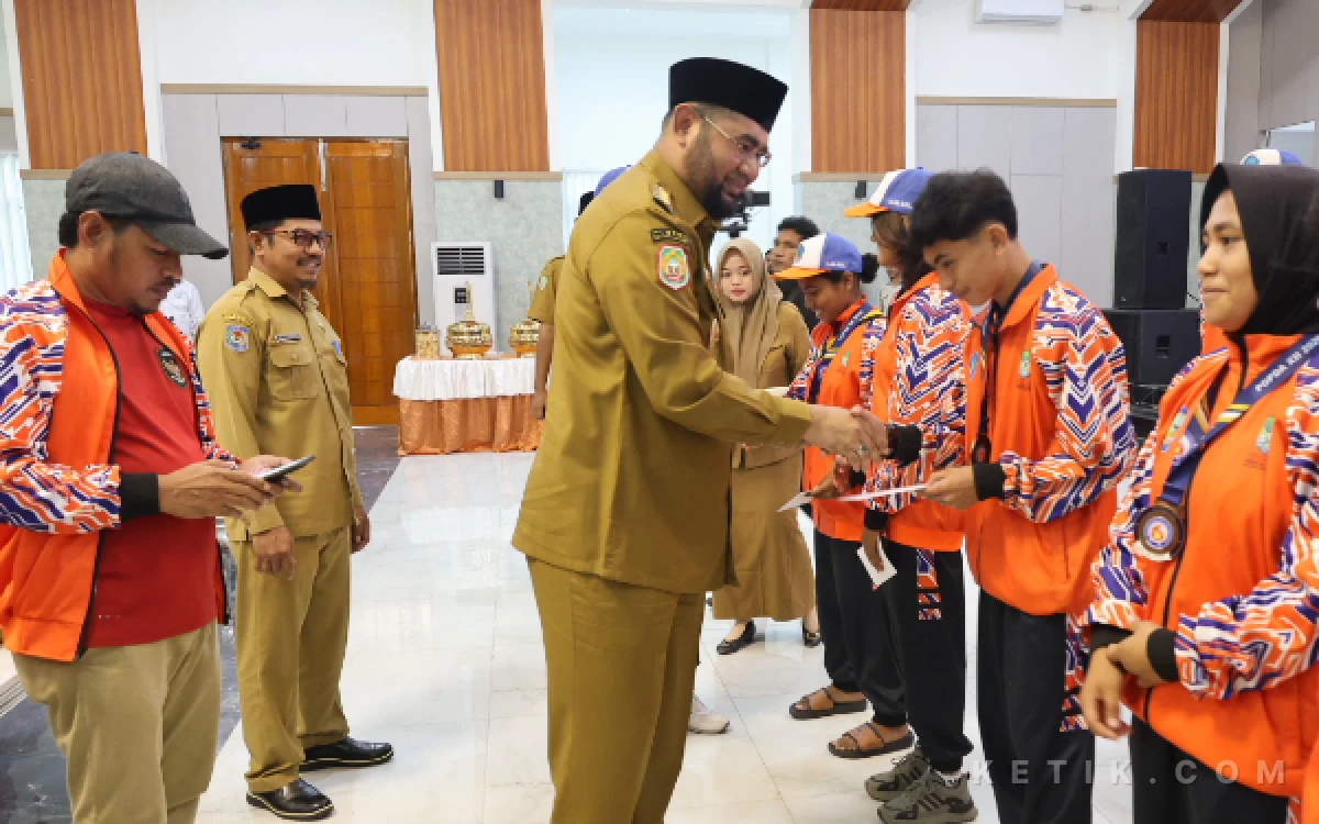 Thumbnail Berita - Kontingen POPDA Halsel Pulang dengan 27 Medali, Bupati Bassam Sambut Para Juara