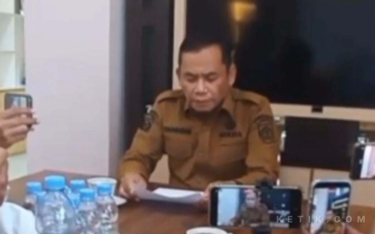 Thumbnail Berita - 3.000 ASN Brebes yang Diduga Terlibat Absen Fiktif Terancam Kembalikan TPP, Sekda: Perintah Bupati!