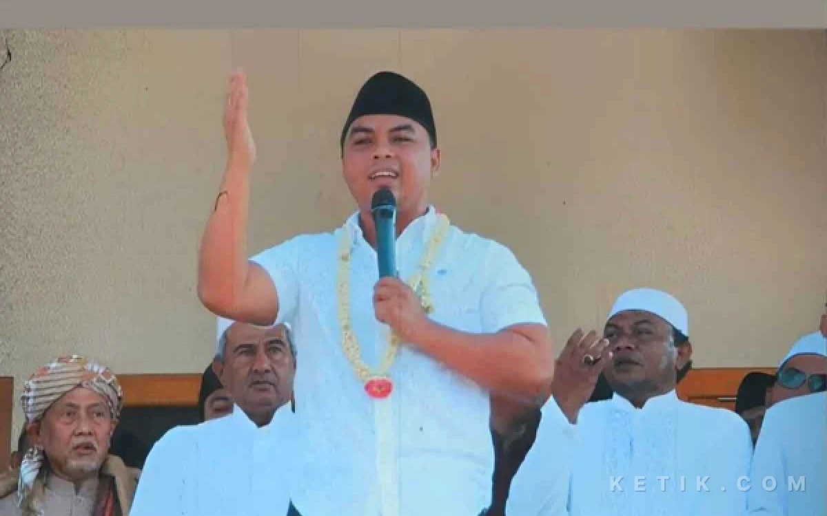 Thumbnail Berita - Mengenal Lebih Dekat Bun Wid: Sosok Dermawan, Tokoh Penyeimbang, dan Pemersatu yang Peduli Pesantren