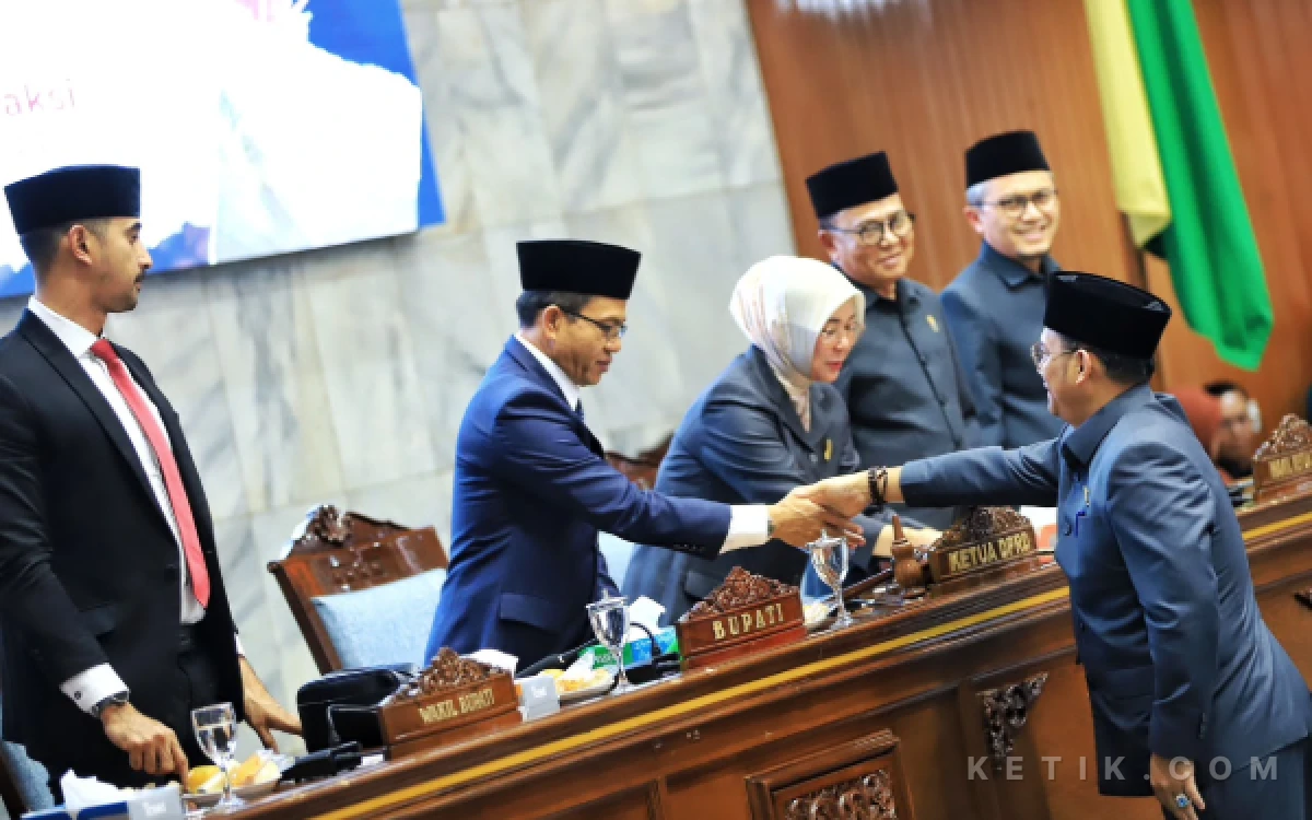 Thumbnail Berita - Bupati Bandung Dorong Raperda Prakarsa DPRD Responsif dan Bisa Jawab Persoalan Nyata