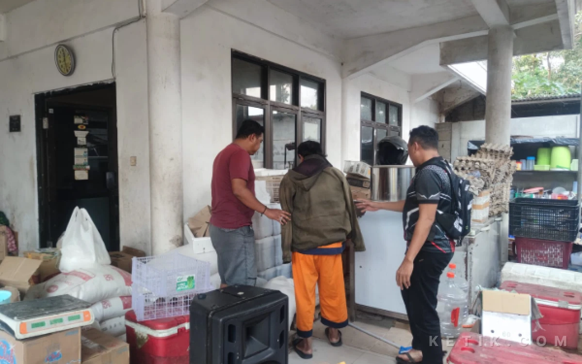Thumbnail Berita - Terlacak GPS! Polres Malang Bekuk Dua Sopir Diduga Curi Barang dari Gudang Ocean Garden