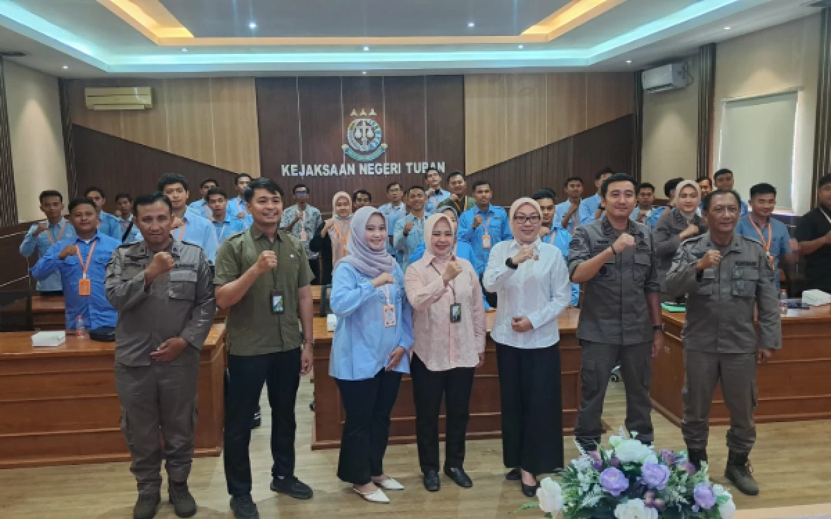 Thumbnail Berita - 128 Dapur SPPG Beroperasi di Tuban, BPJS Ketenagakerjaan Dorong Kepatuhan Daftar Jaminan Sosial untuk Relawan