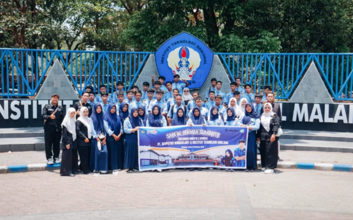 Foto Rombongan SMK Al-Hikmah Sumobito Jombang melaksanakan kegiatan kunjungan ke ITN Malang, Senin (12/10/2026). (Foto: SMK Al Hikmah)