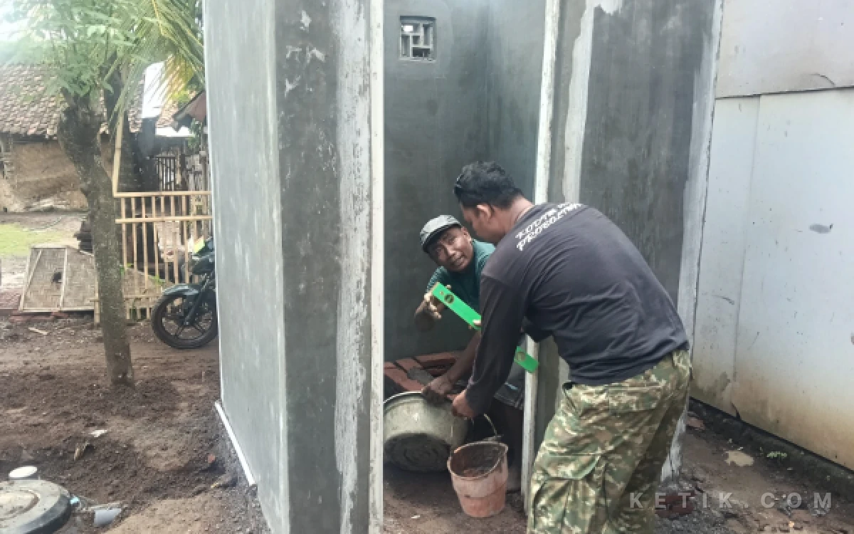 Pembangunan Sanitasi di Blok Leduk Capai 60 Persen, Satgas TMMD Ke-128 Kodim 0820 Probolinggo Kebut Pengerjaan