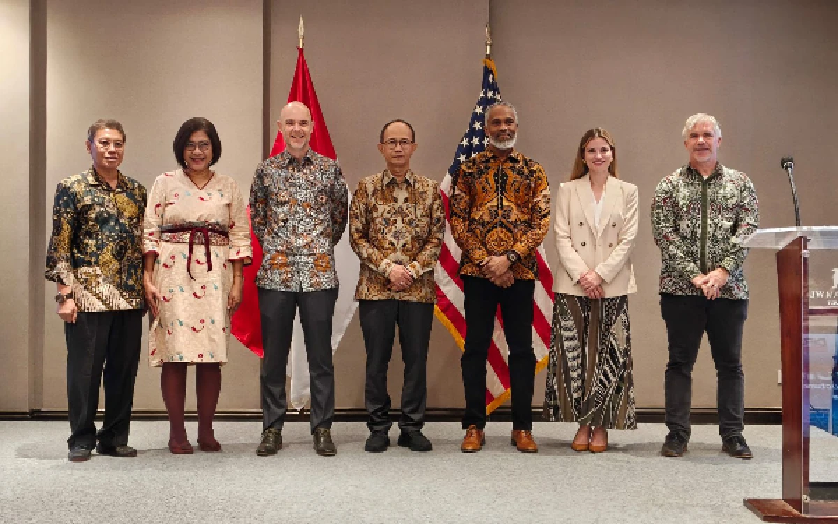 Thumbnail Berita - Bertemu Pengusaha Jatim, USTDA Tawarkan Kerja Sama Investasi Infrastruktur Sektor Prioritas