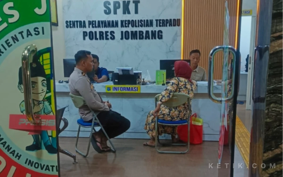 Thumbnail Berita - Kasus Utang Nenek di Jombang,  Polisi Telusuri Dokumen Transaksi Bank, Ke Mana Larinya Uang Ngatini?