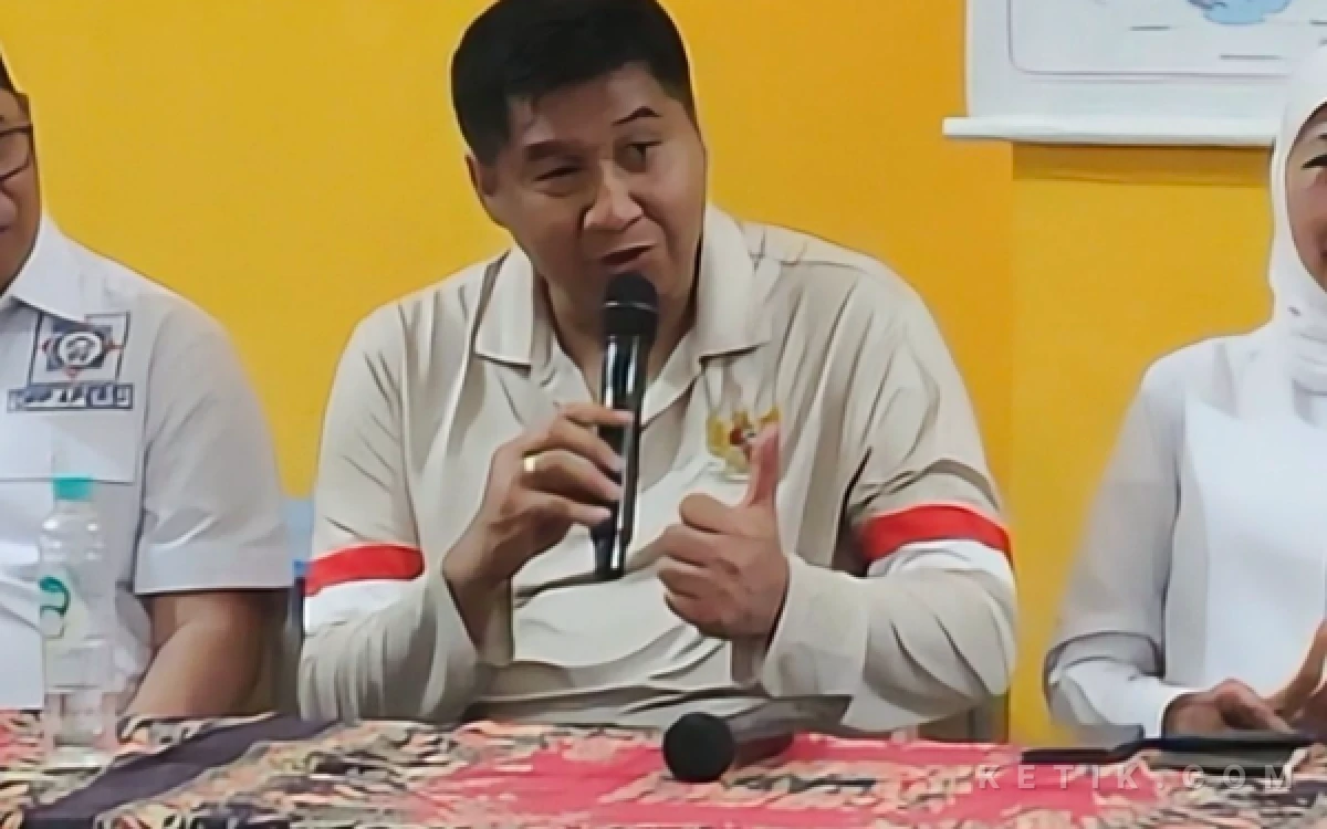 Thumbnail Berita - Bertemu Apersi di Surabaya, Menteri Perumahan Umumkan PBG Gratis dan RTRW Dipermudah