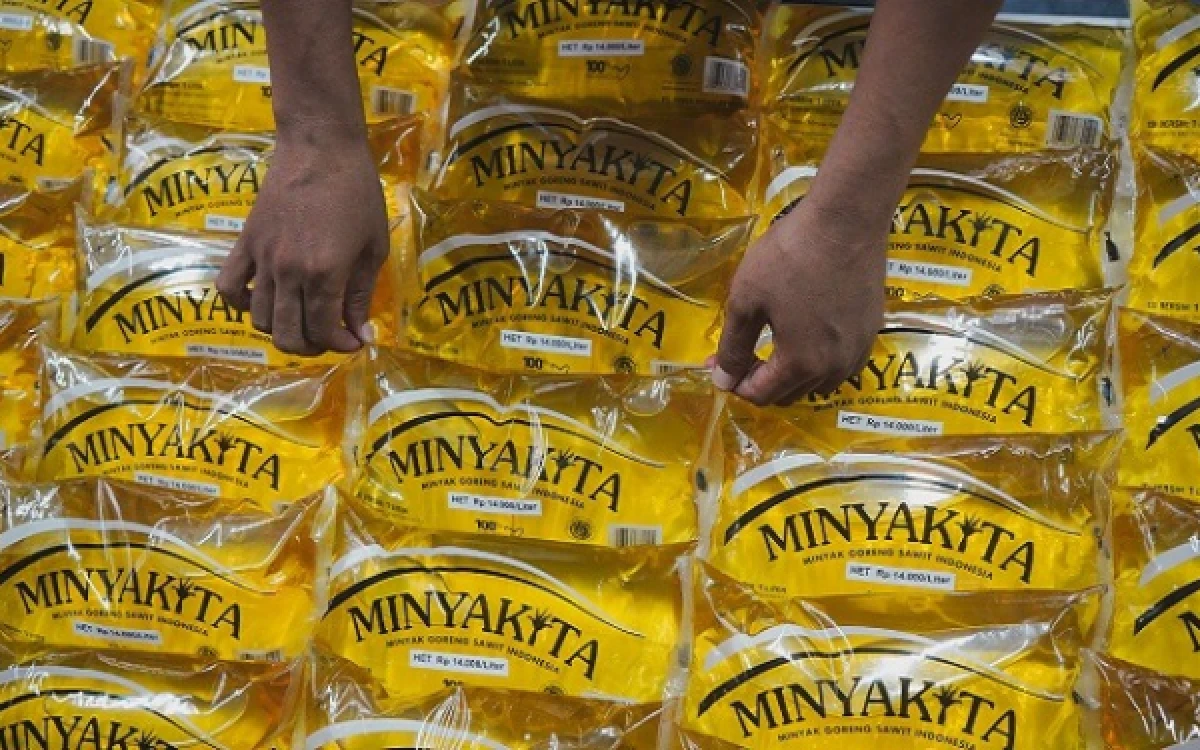 Thumbnail Berita - Pasokan “Minyak Kita” di Lebak Berkurang, Bulog: Pengiriman Produsen Terbatas