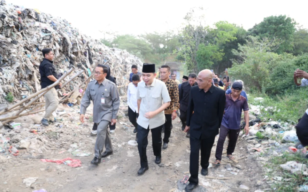 Thumbnail Berita - Pemkab Jember Siapkan Investasi Rp1,5–2 Triliun untuk Atasi Persoalan Sampah