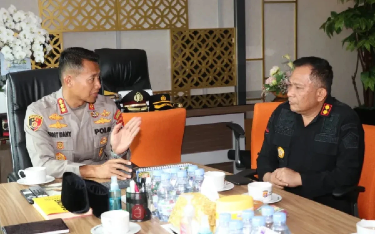Thumbnail Berita - Profil Kombes Pol Sigit Dany, Alumni SMA Taruna Nusantara yang Diangkat sebagai Kabag Mutjab Robinkar SSDM Polri