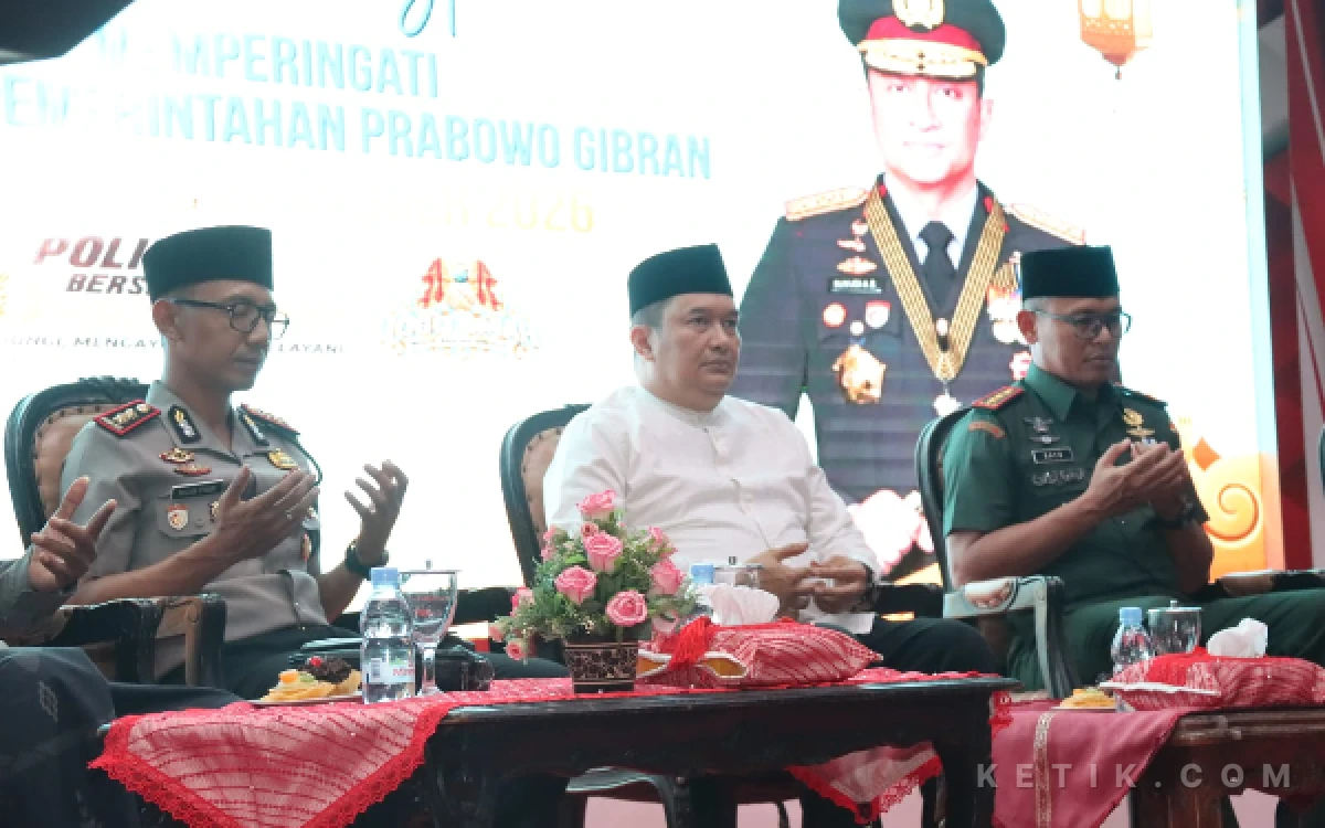 Thumbnail Berita - Doa Bersama Peringati 2 Tahun Kepemimpinan Prabowo-Gibran, Sekda Kabupaten Malang Sampaikan Pesan Inspiratif untuk Masa Depan Indonesia
