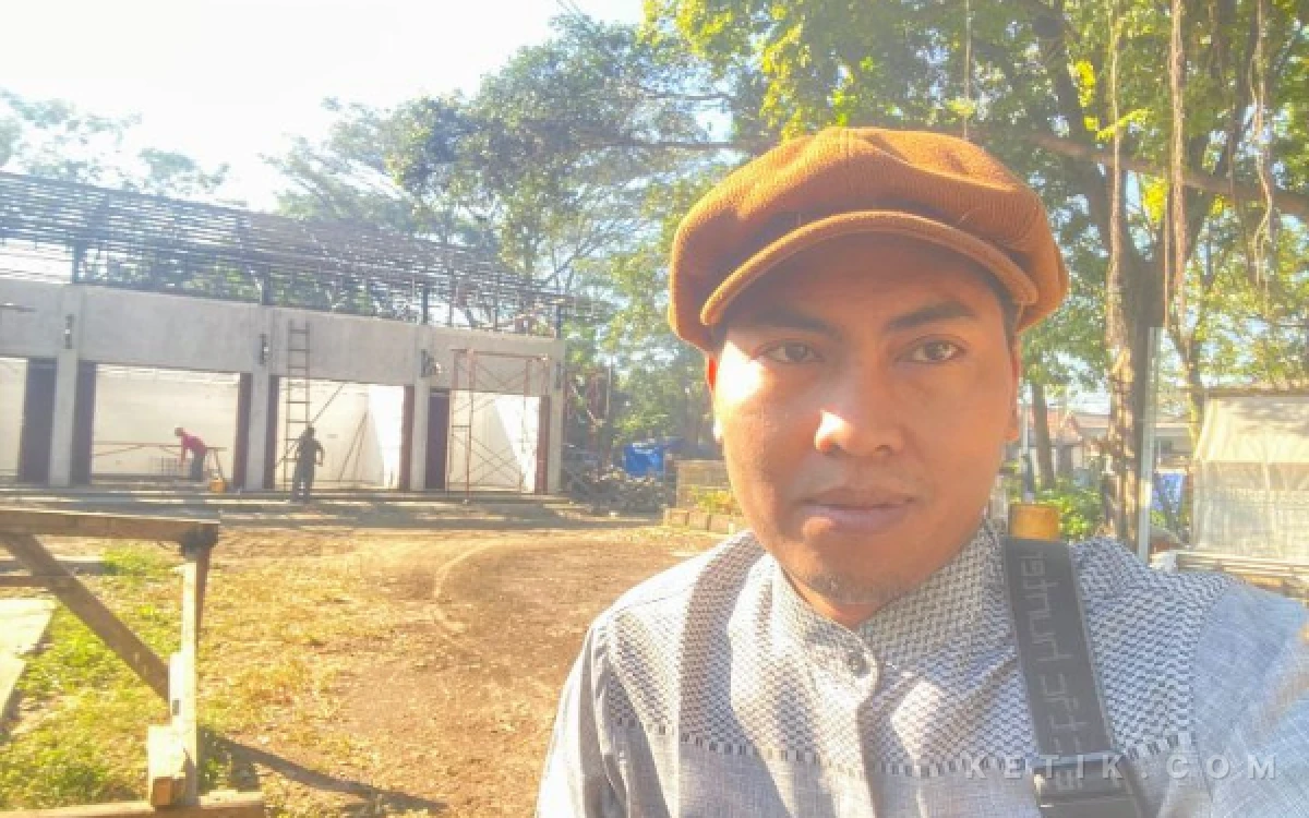 Foto Direktur PusDek Asep ketika berada di Kopdes Merah Putih Kepanjen Kabupaten Malang. (Foto: Asep for Ketik.com)