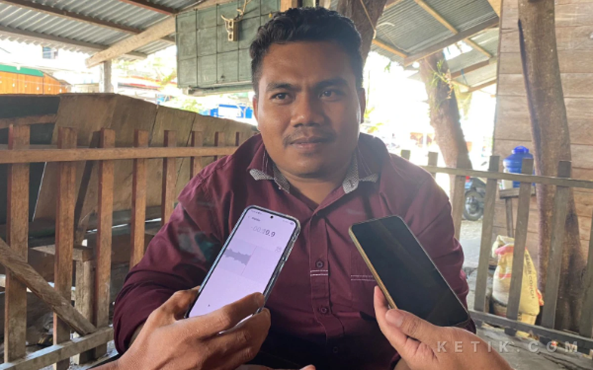 Thumbnail Berita - Praktisi Hukum Desak Polda Malut Bongkar Struktur Dugaan Peredaran Sianida di Kusubibi Halmahera Selatan
