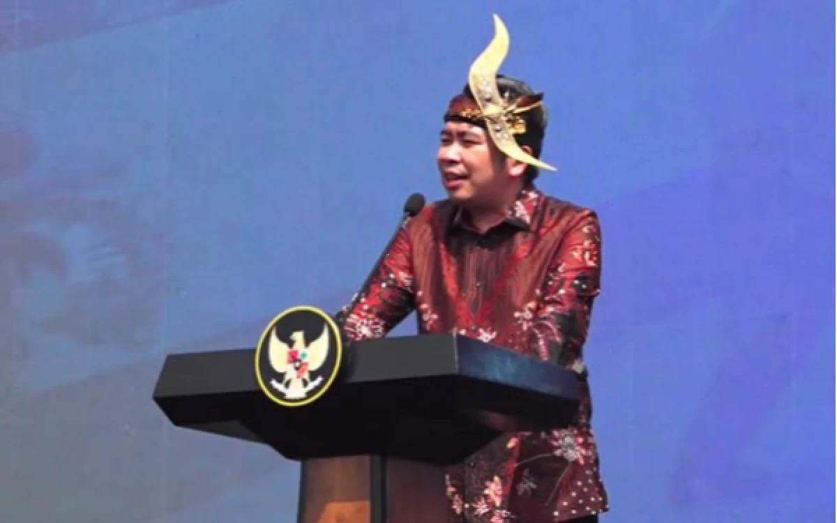 Thumbnail Berita - Gus Fawait Sebut JFC Jadi Kebanggaan Dunia, Diyakini Dongkrak UMKM dan Ekonomi Jember
