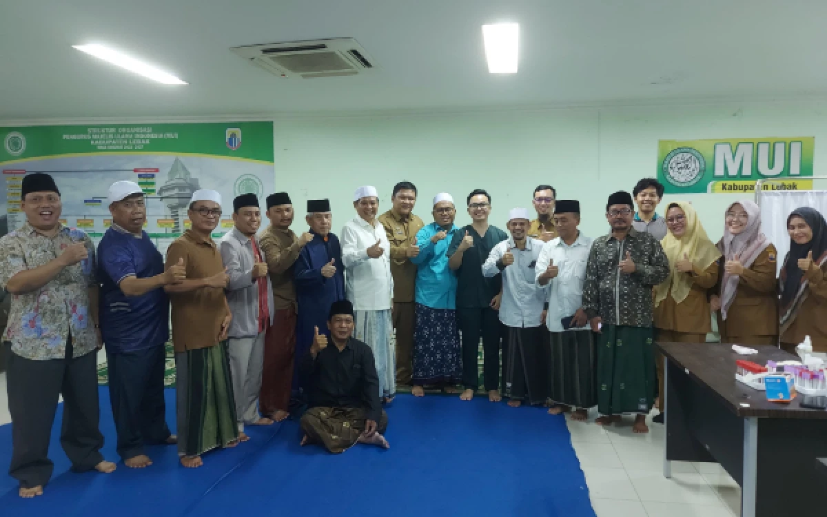 Thumbnail Berita - Dinkes Lebak Gelar Pemeriksaan Kesehatan Gratis untuk Pengurus MUI, Wujud Sinergi Umaro dan Ulama