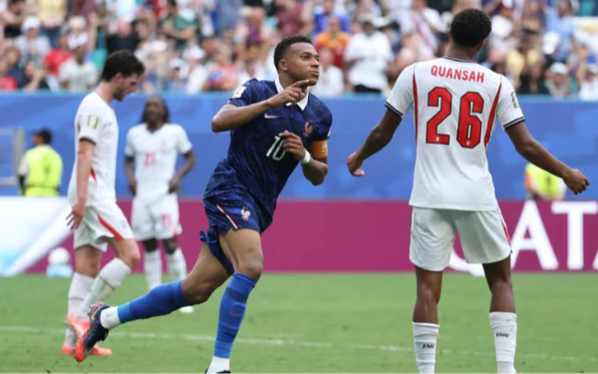 Kylian Mbappe Raih Sepatu Emas Piala Dunia 2026, Lionel Messi Gigit Jari