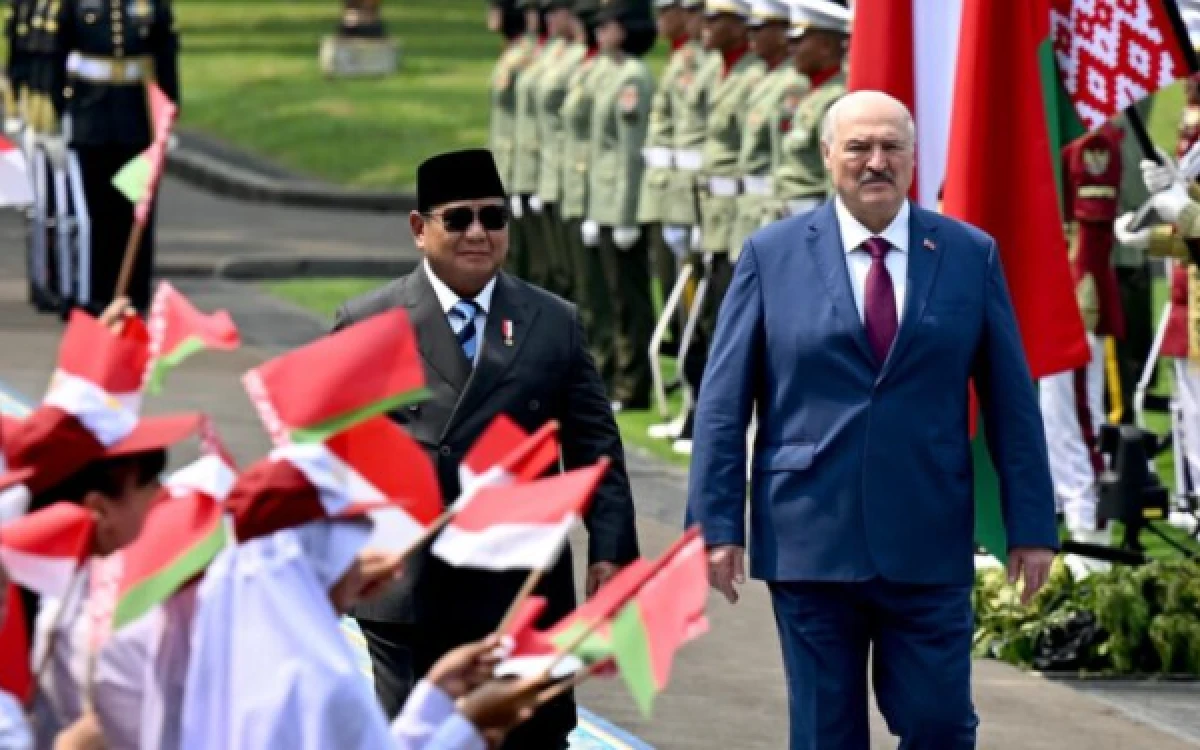 Thumbnail Berita - Prabowo Terima Kunjungan Presiden Belarus di Istana Merdeka Jakarta