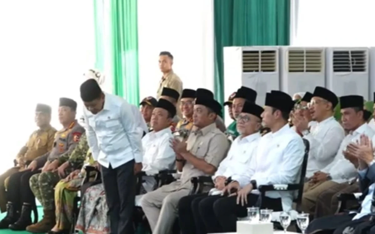 Thumbnail Berita - Sebut Nama Bahlil saat Sambutan Penutupan Munas-Konbes NU, Presiden Prabowo Heran Tepuk Tangan Meriah