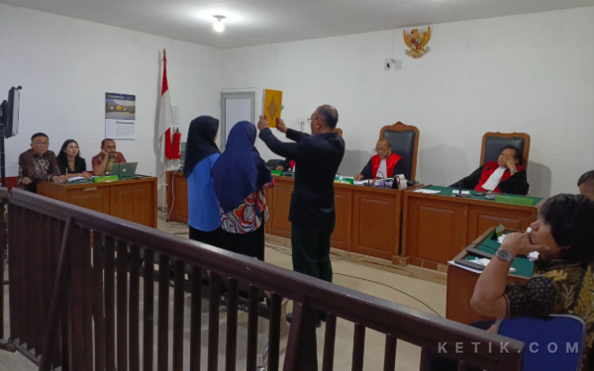 Thumbnail Berita - Dua Saksi Kunci Bongkar Status Aset Yayasan di Sidang UBD Palembang, Kuasa Hukum: Dibeli Pakai Uang Yayasan